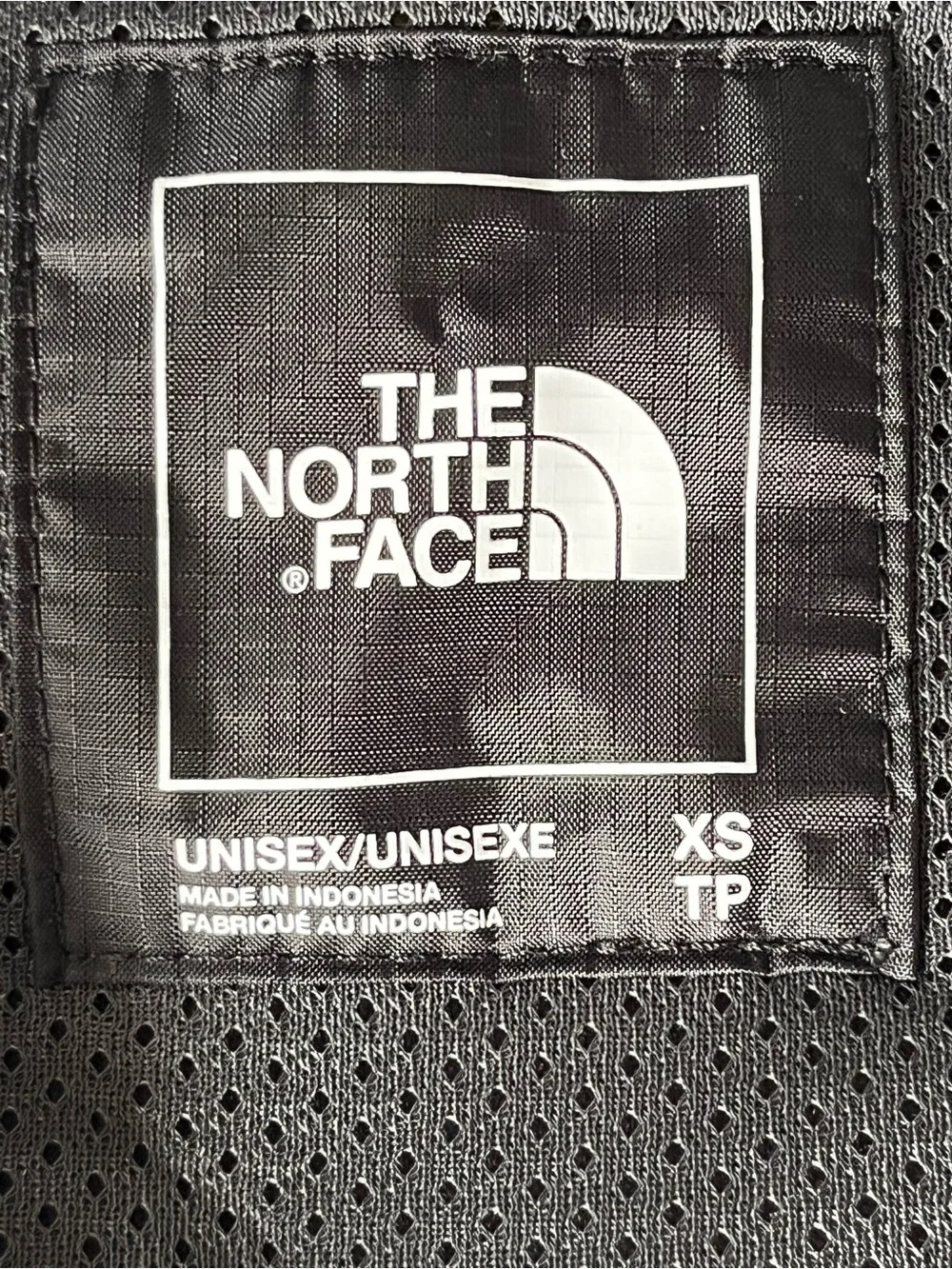 The North Face Sunriser Run Vest 8 Frost Grey (NF0A81DZKT3) NWT! Adult Size XS